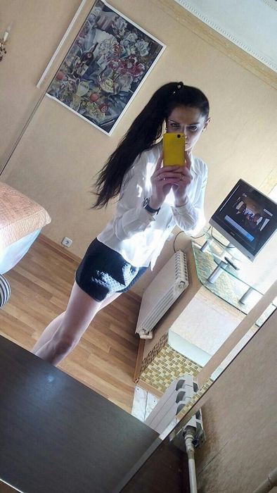 Ночная бабочка: Жены на распутье – взгляд общества на легализованную проституцию